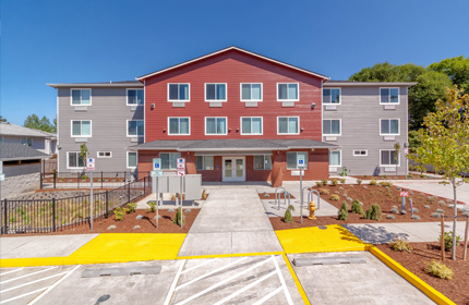 Redwood Crossings Provides Permanent Supportive Housing in Salem, Oregon