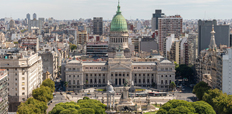 Skyline of Buenos Aires with the Palace of the Argentine National Congress in the center.
