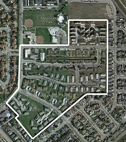 Map outlining housing units in Firebaugh, California.