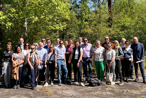 A large group posed for an outdoor photo