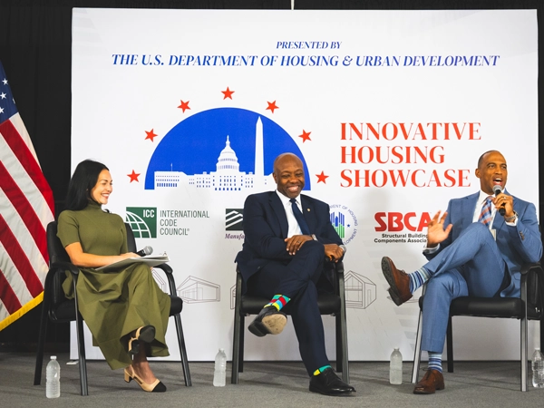 Scott Turner (right), Tim Scott (middle), and Kasey Lovett (left) holding an educational panel discussion.